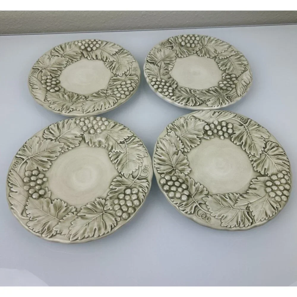 Williams Sonoma Napa Sage Italy Leaf Grape Dessert Bread Appetizer Plates 7